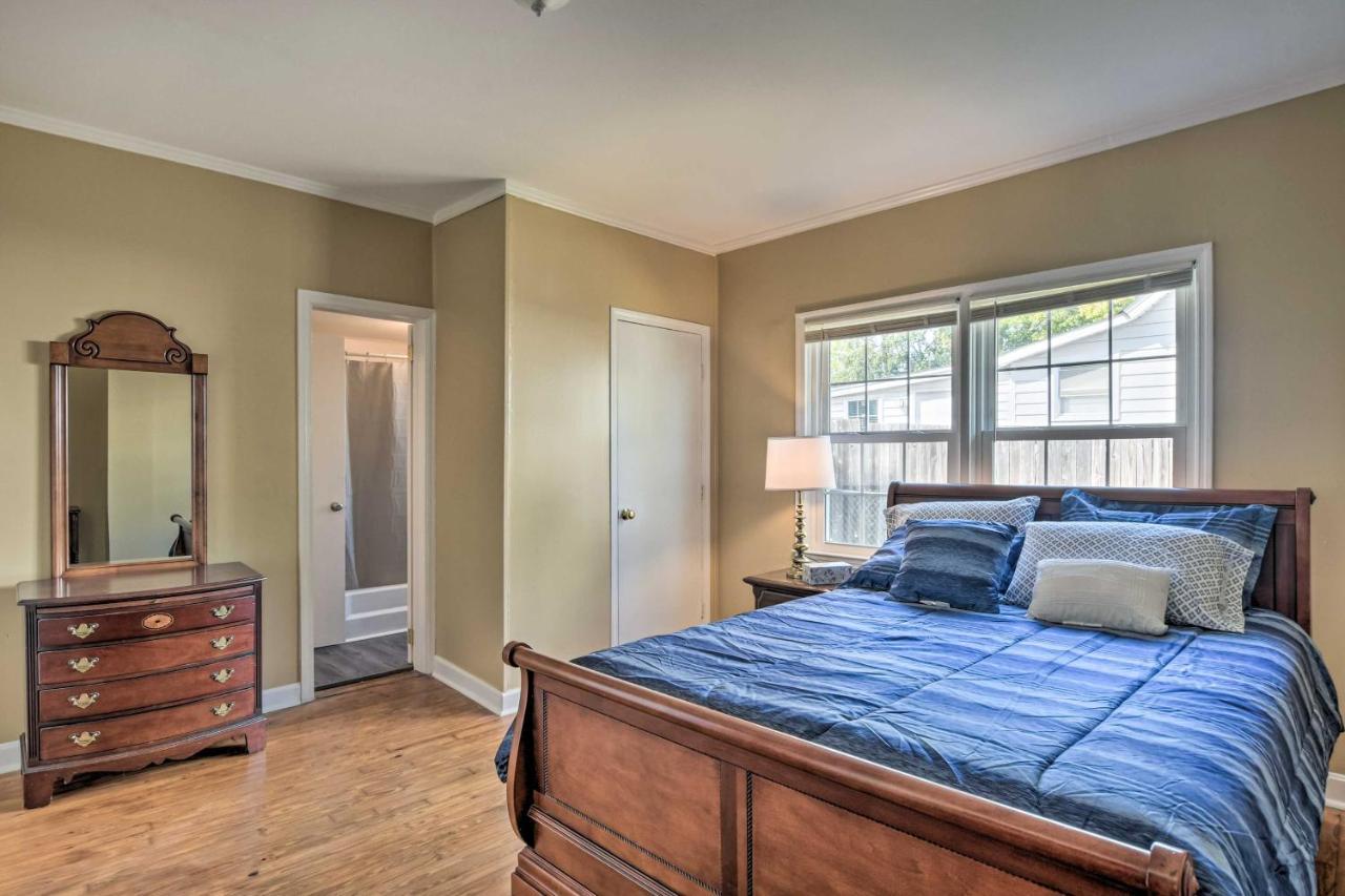 Cozy Greenville Bungalow About 2 Mi To Downtown! Exterior photo
